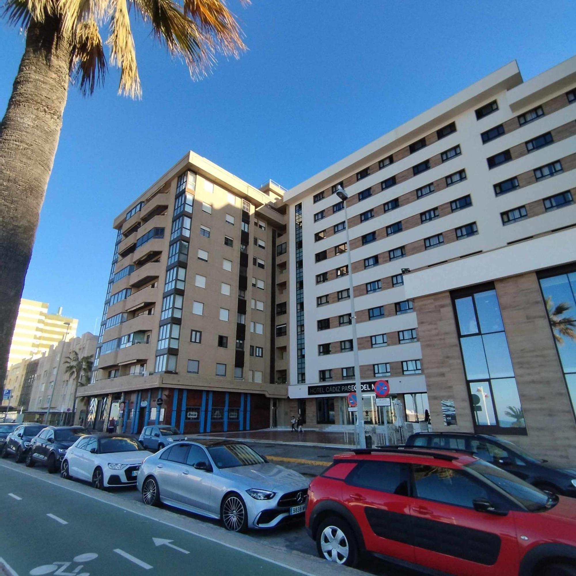 Apartamento Encantador Apartamento Frente A La Playa Victoria Cádiz Exterior foto