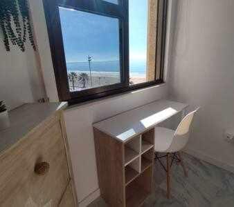 Apartamento Encantador Apartamento Frente A La Playa Victoria Cádiz Exterior foto